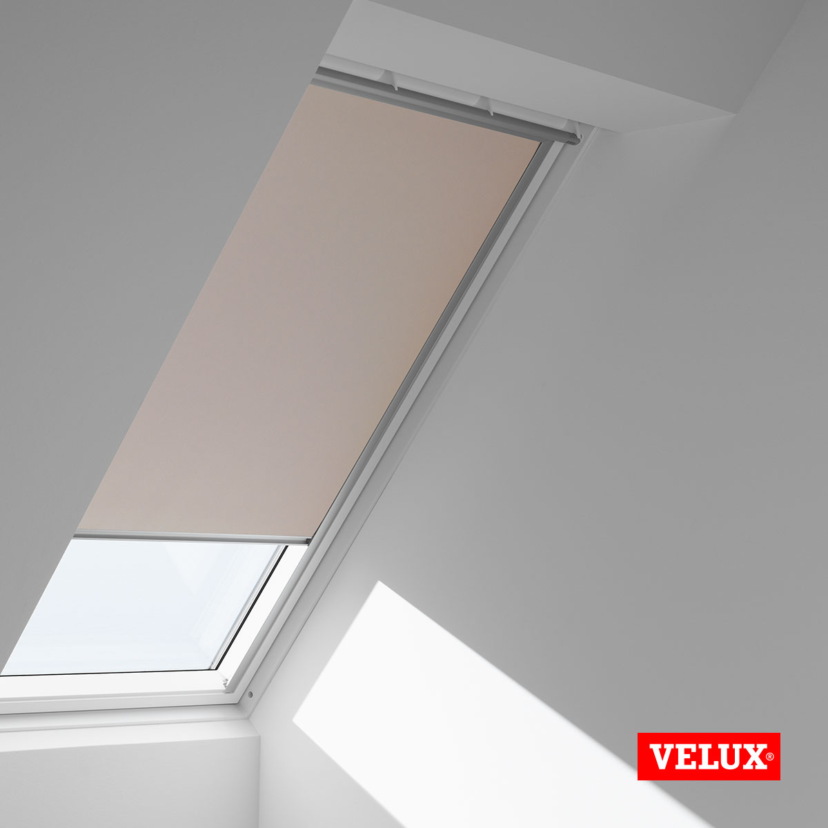 Velux Original Verdunkelungsrollo Für Velux Dachfenster Silberne Seitenschienen Ebay